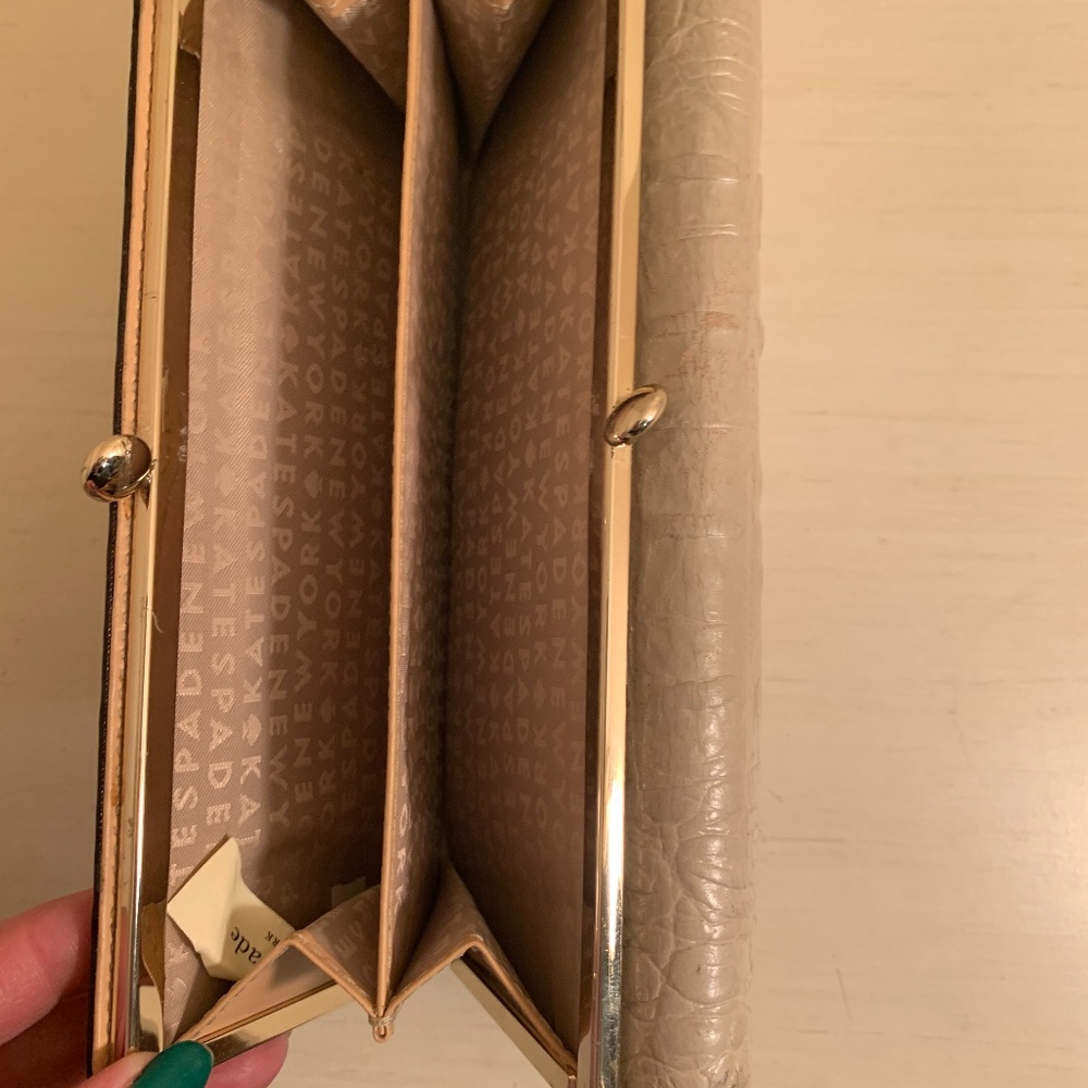 Kate Spade Wallet - Picture 4 of 4